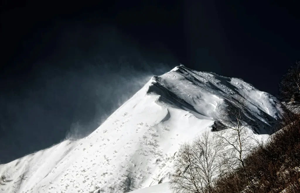 Monte Tamaro pokryte śniegiem